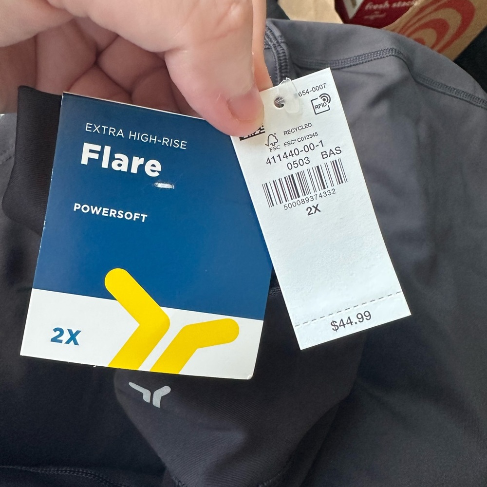 Old Navy Black Boot-Cut Flare Pants for Women - Picture 7 of 9